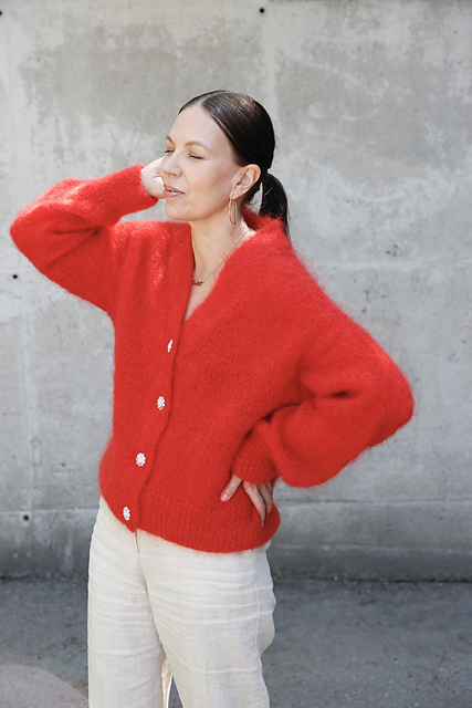 Ravelry: Disco Ball Cardigan pattern by Leeni Hoimela Urban Knit