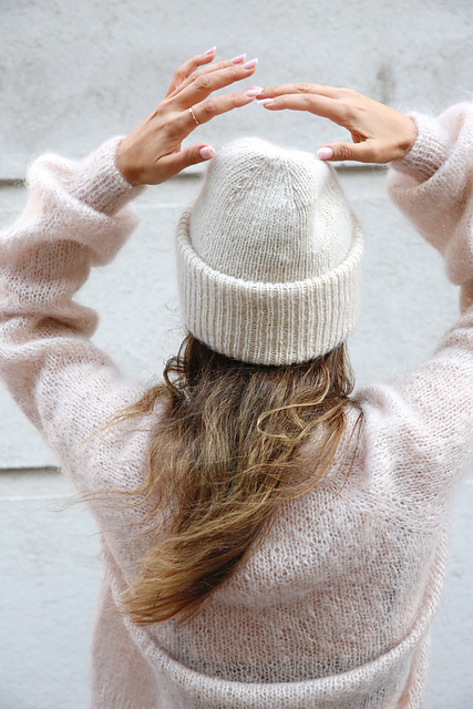 Ravelry: Sky High Hat pattern by Leeni Hoimela Urban Knit Ravelry: Sky High Hat pattern by Leeni Hoimela Urban Knit