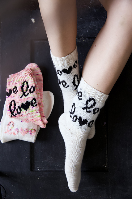 Choose Love Socks
