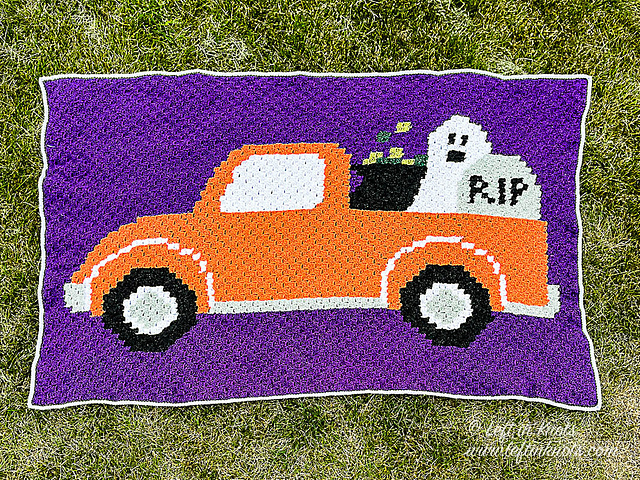 Vintage Halloween Truck Blanket