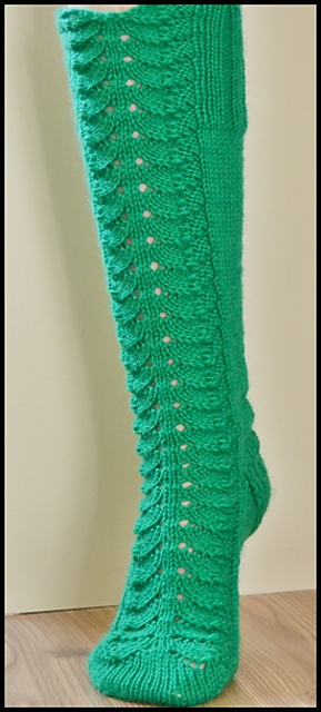 Good Old Lacy Socks