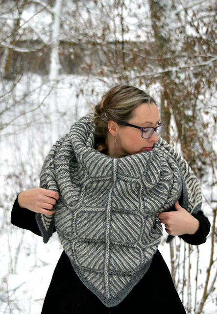 Diamonds Brioche Shawl