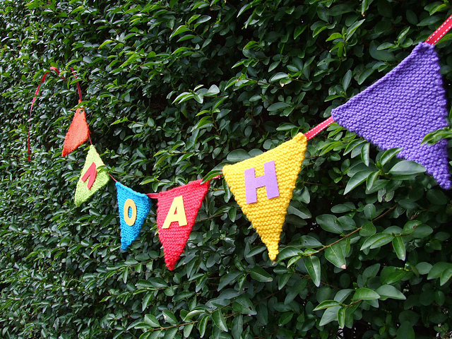 Increasing and Decreasing Bunting