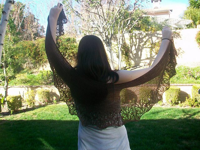 Chocolate Bubbles Shawlette