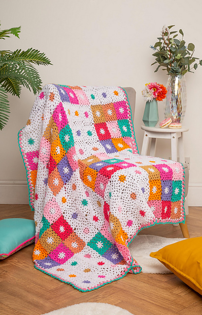 Here Comes the Fun Throw