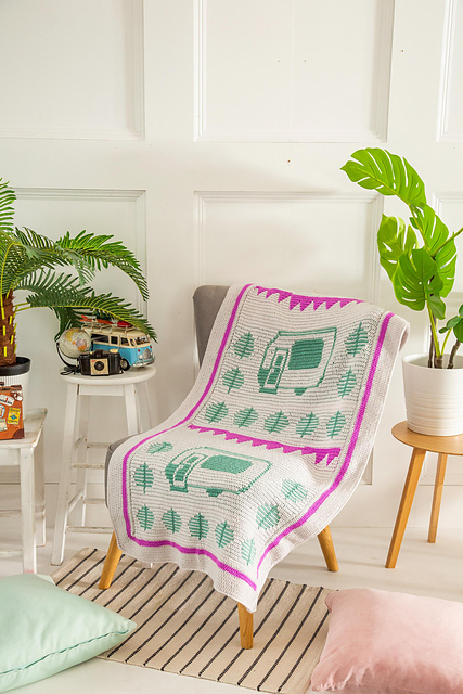 Travelling in Style Blanket
