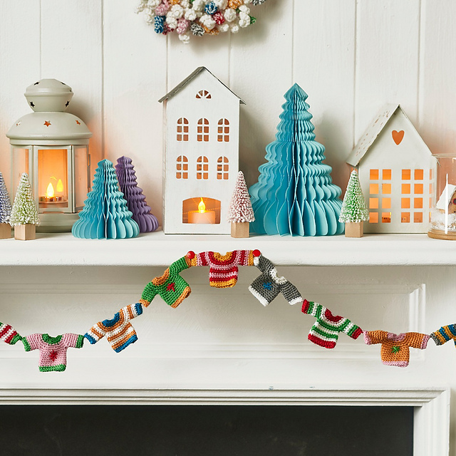Mini Jumper Bunting