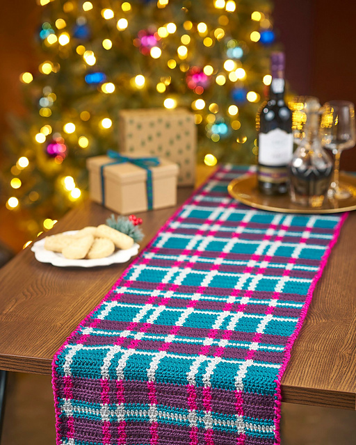 Tartan Twist Table Runner