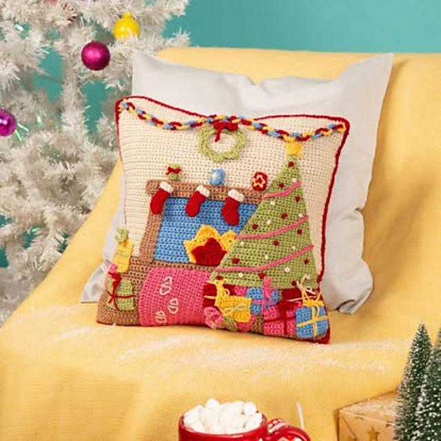 Christmas Morning Cushion