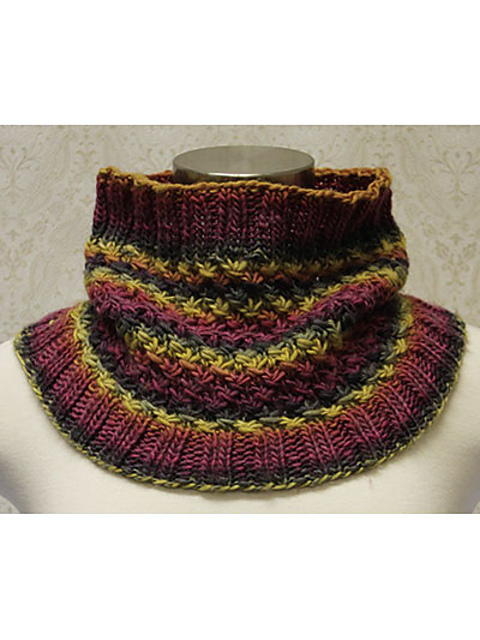 Star Stitch Knit Cowl