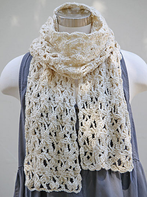 Picking Daisies Scarf