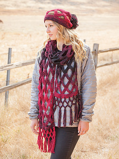 Her Scarfie & Hat Exxes
