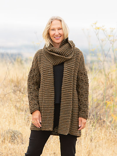 Capitola Cardi and Cowl