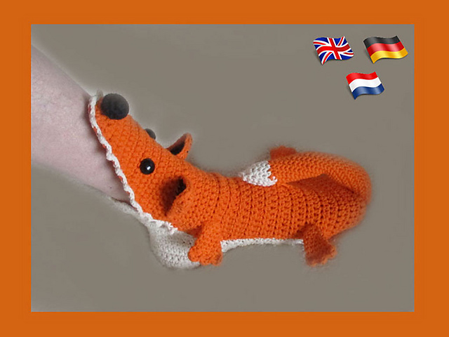 Smart Fox slippers