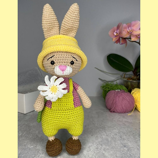 Crochet Bunny Gardener