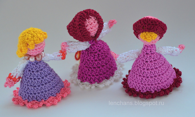 Russian Girls Amigurumi Dolls