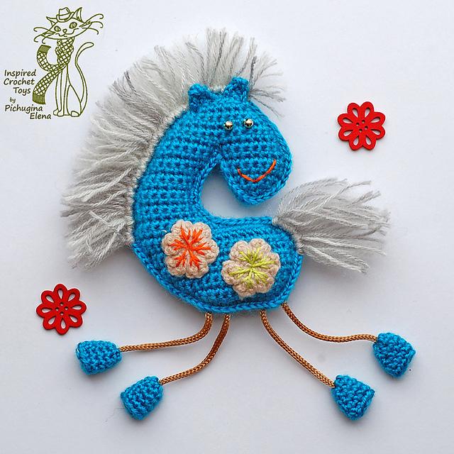 Winter horse souvenir and snowflake ornament