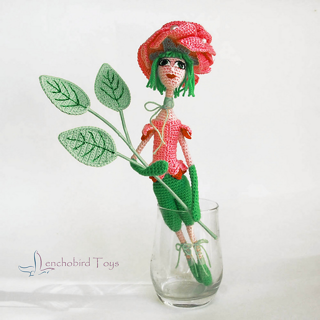 Elegant Lady Rose Amigurumi Doll