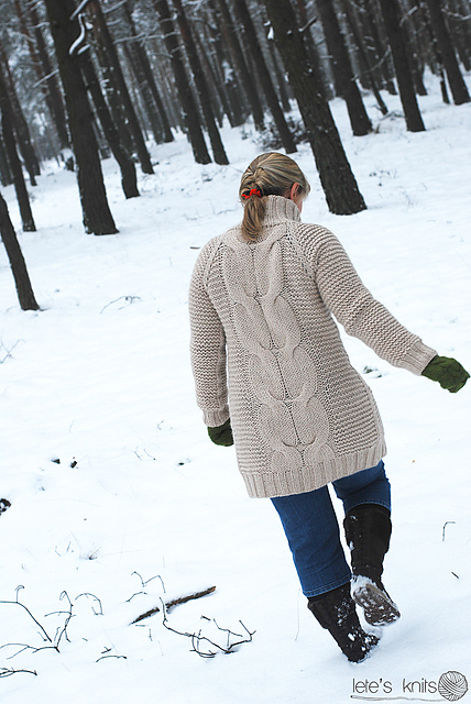 Ravelry: The Big Cable pattern by Justyna Lorkowska