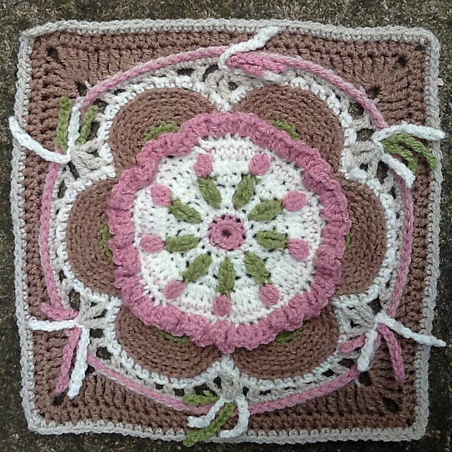 Rockin' Robin Afghan Square