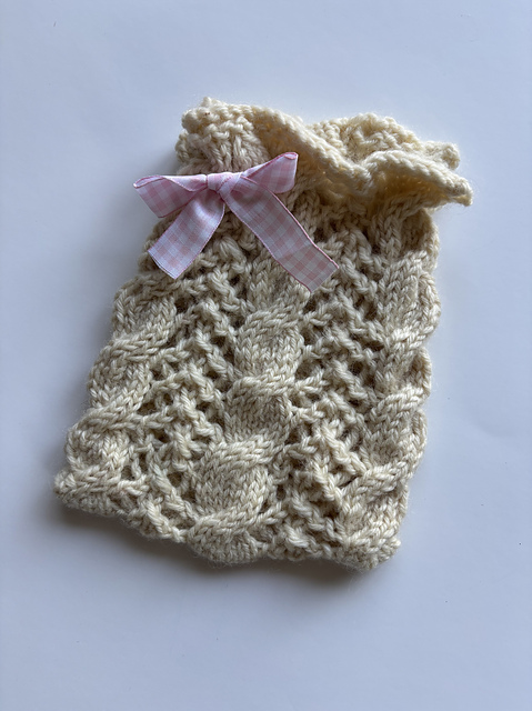 Cables & Lace Bag