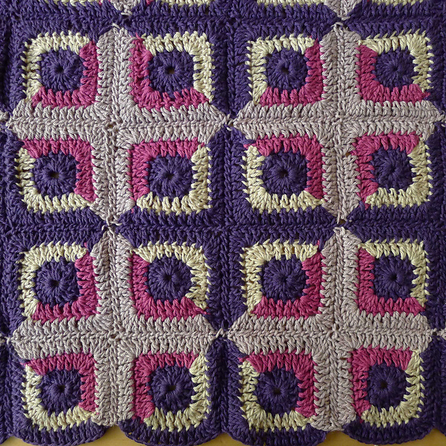 Log Cabin Square