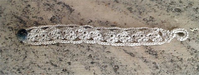 Lace bracelet