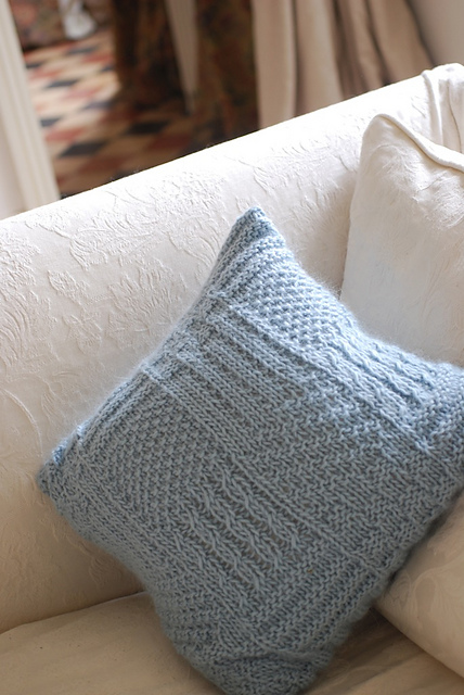 Lima Cushion