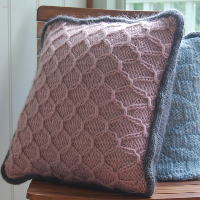 Smocking Cushion