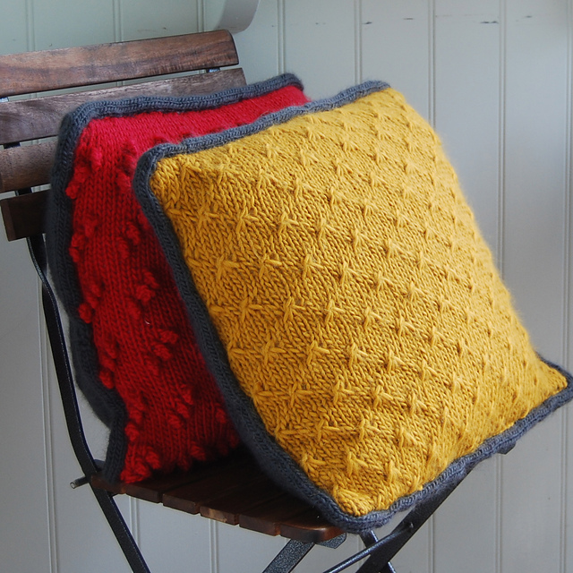 Knotted Diamonds Cushion