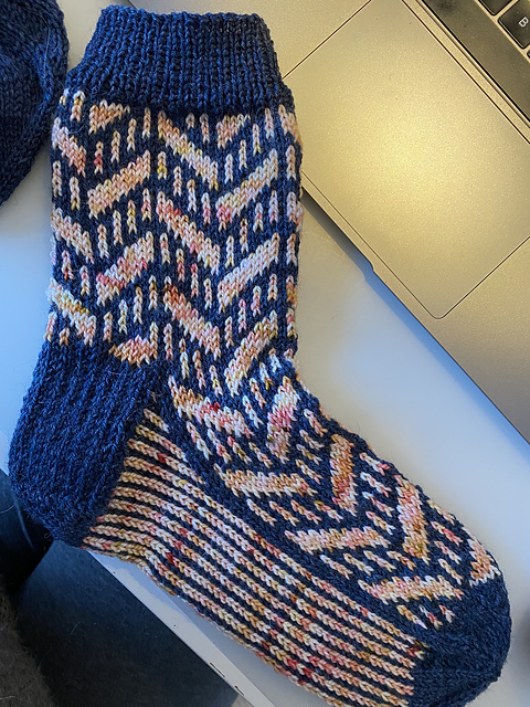 Broken Arrow Socks