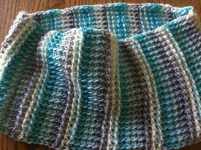 Holly's Cowl