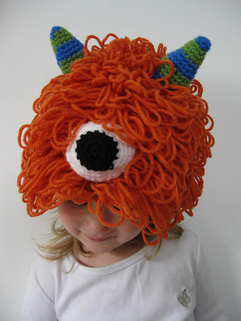 Little Monster Hat (Loopstitch)