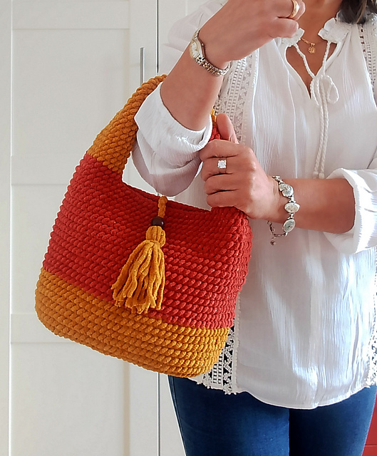 Chenille Egg Bag