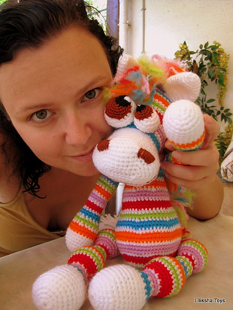 Bonya, the Rainbow Horse