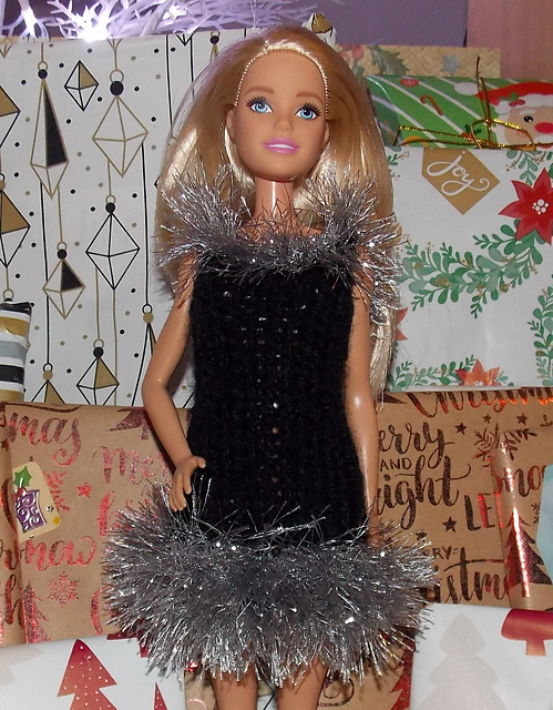 Robe Pull de Fête - Poupée Mannequin
