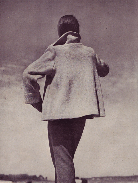 #01 Flare-Back Coat