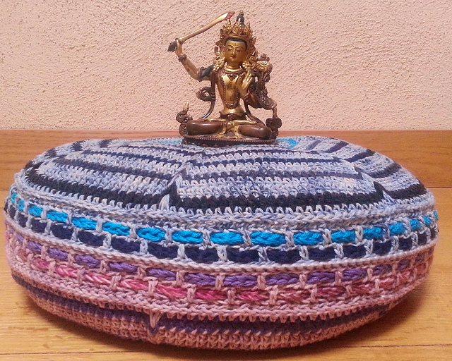 Ravelry Wisdom & Compassion Meditation Cushion pattern by