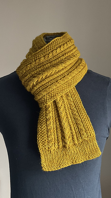 Afternoon Cable Scarf