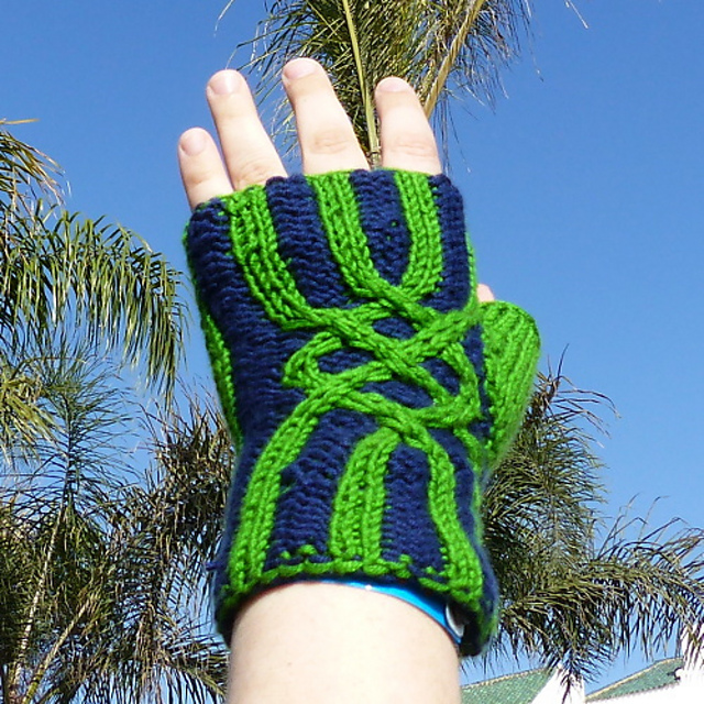 Double Knit Cable Palm-Warmers
