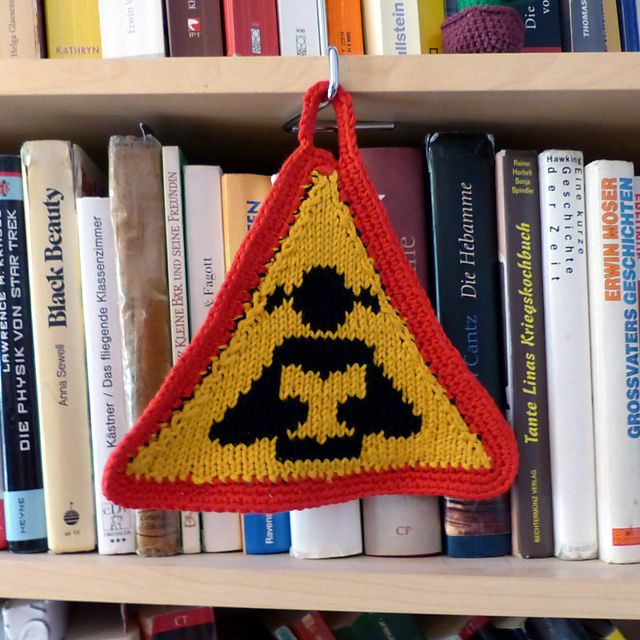 Beware of Reading Kids - Vorsicht lesende Kinder