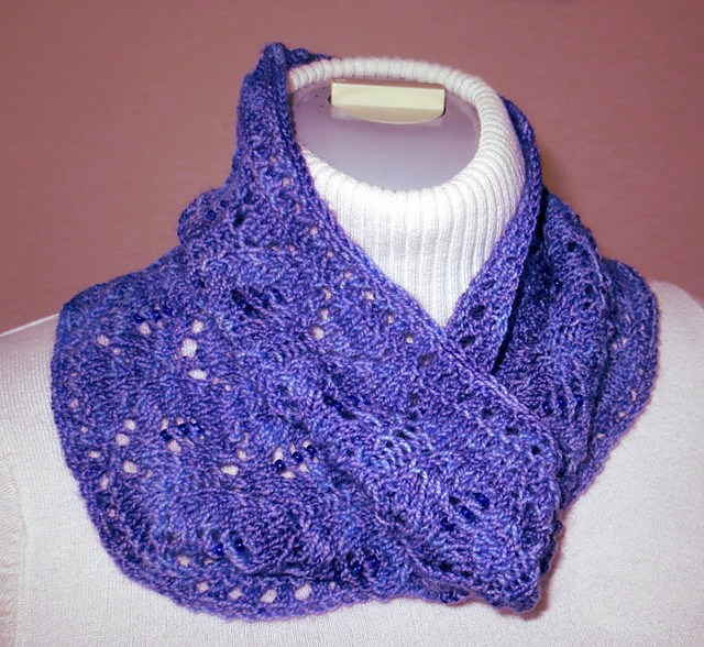 Aconitum Cowl