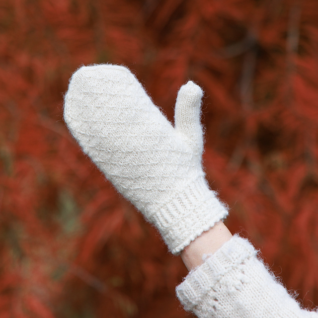 Pynt Mittens