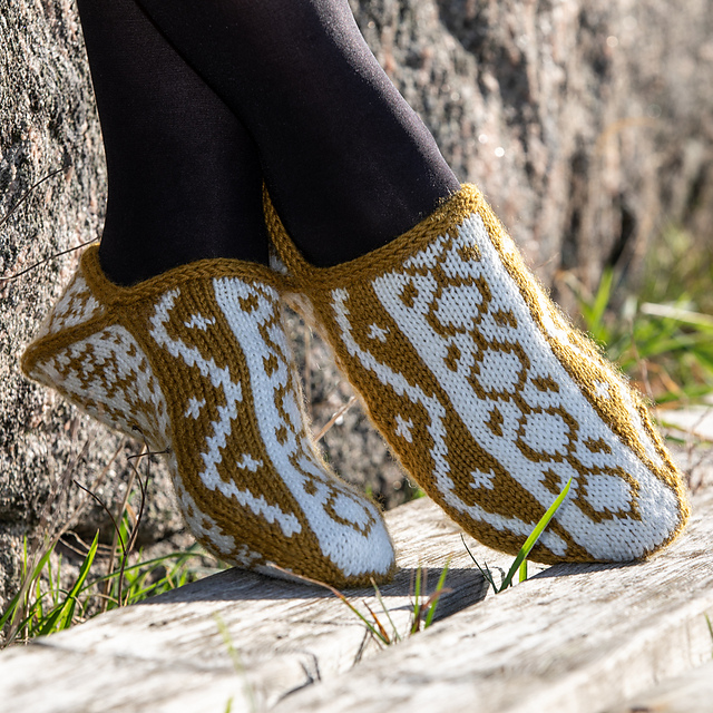 Slingra Slippers