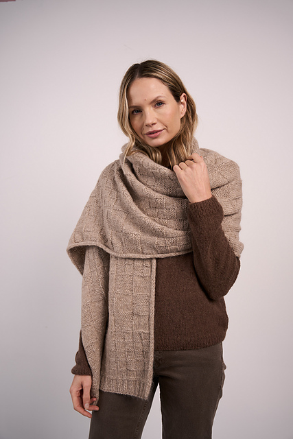 MIP77 Heather Wrap