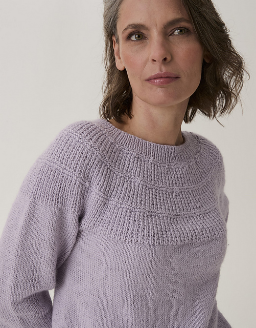 10908 Scallop Shell Yoke Sweater
