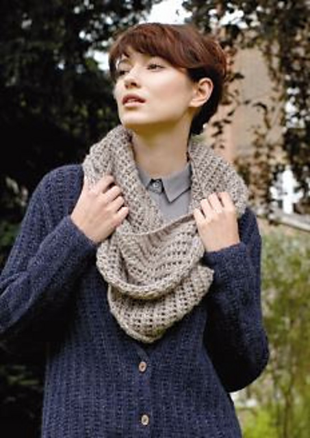 Charis Cowl