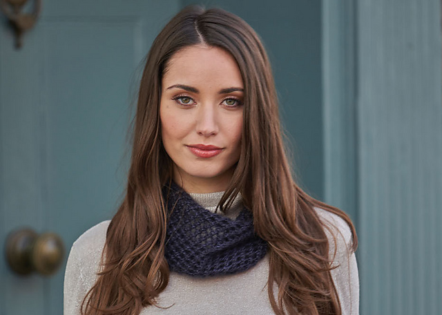 Scarlette Cowl