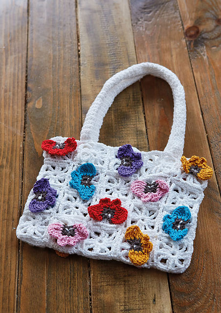 05377 Kaleidoscope Tote Bags