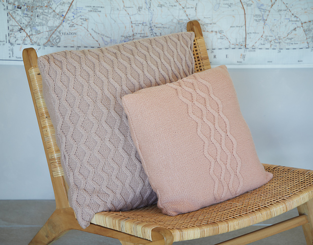 Zig Zag Cushions 10255